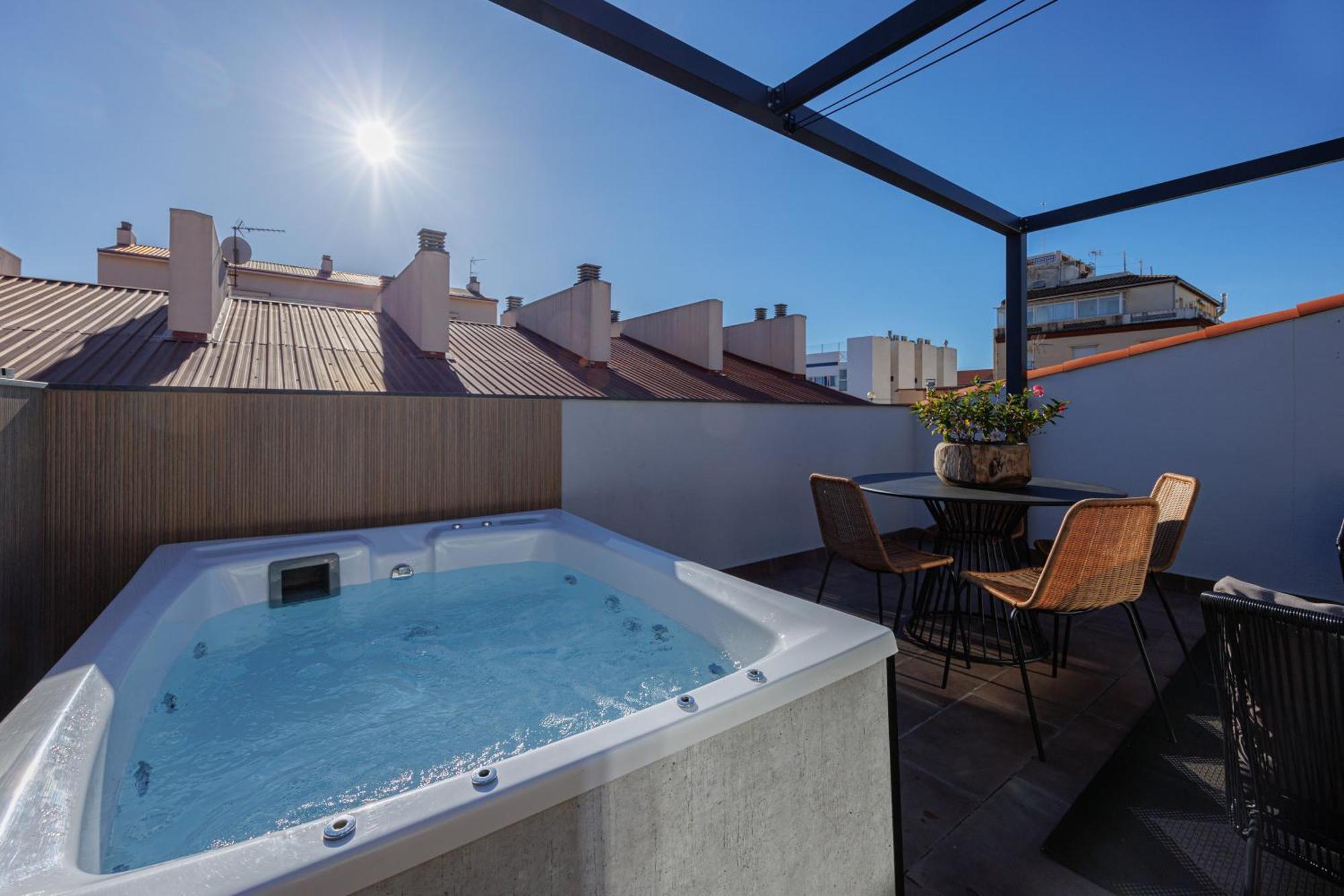 Atico Duplex Playa Area Barcelona Con Spa Exterior Montgat Eksteriør billede